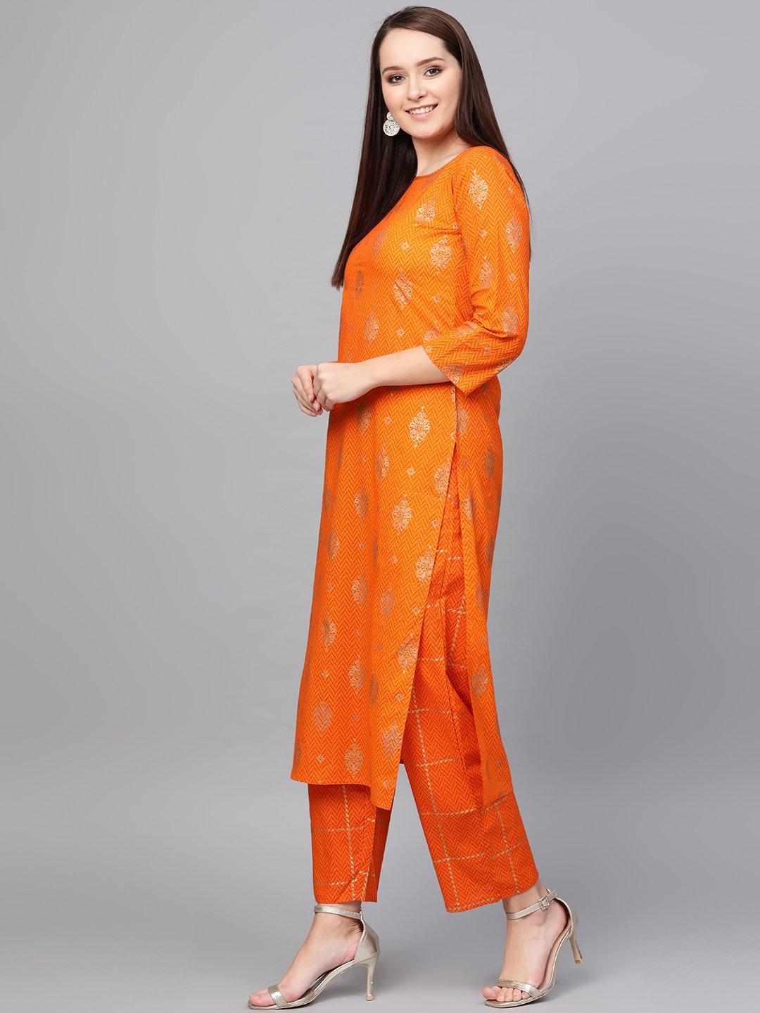Women's Nayo Mustard Three-Quarter Sleeves Printed Straight Cotton Kurta With Trouser Set
