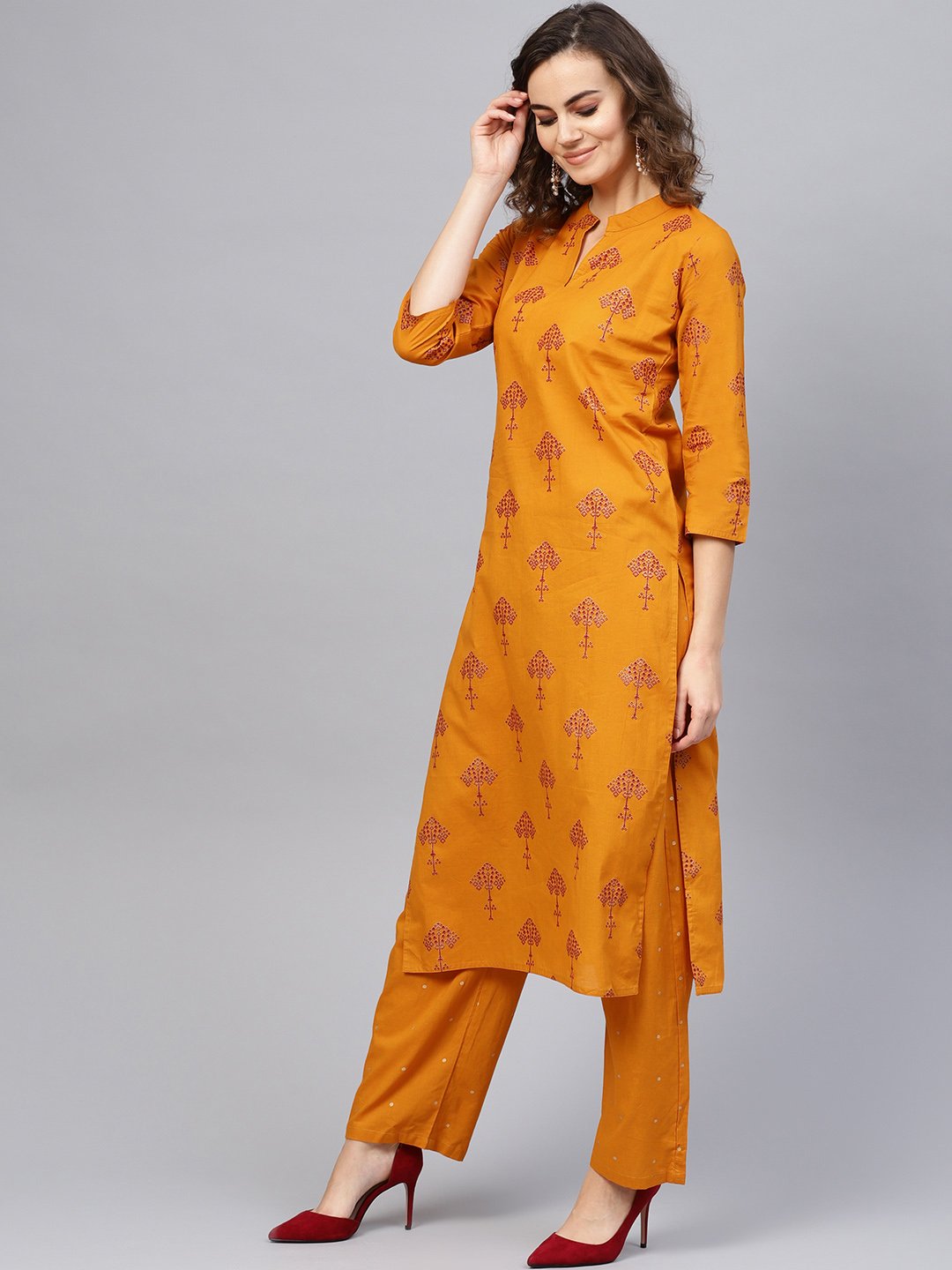 Women's Mustard Yellow & Red Printed Kurta With Trousers