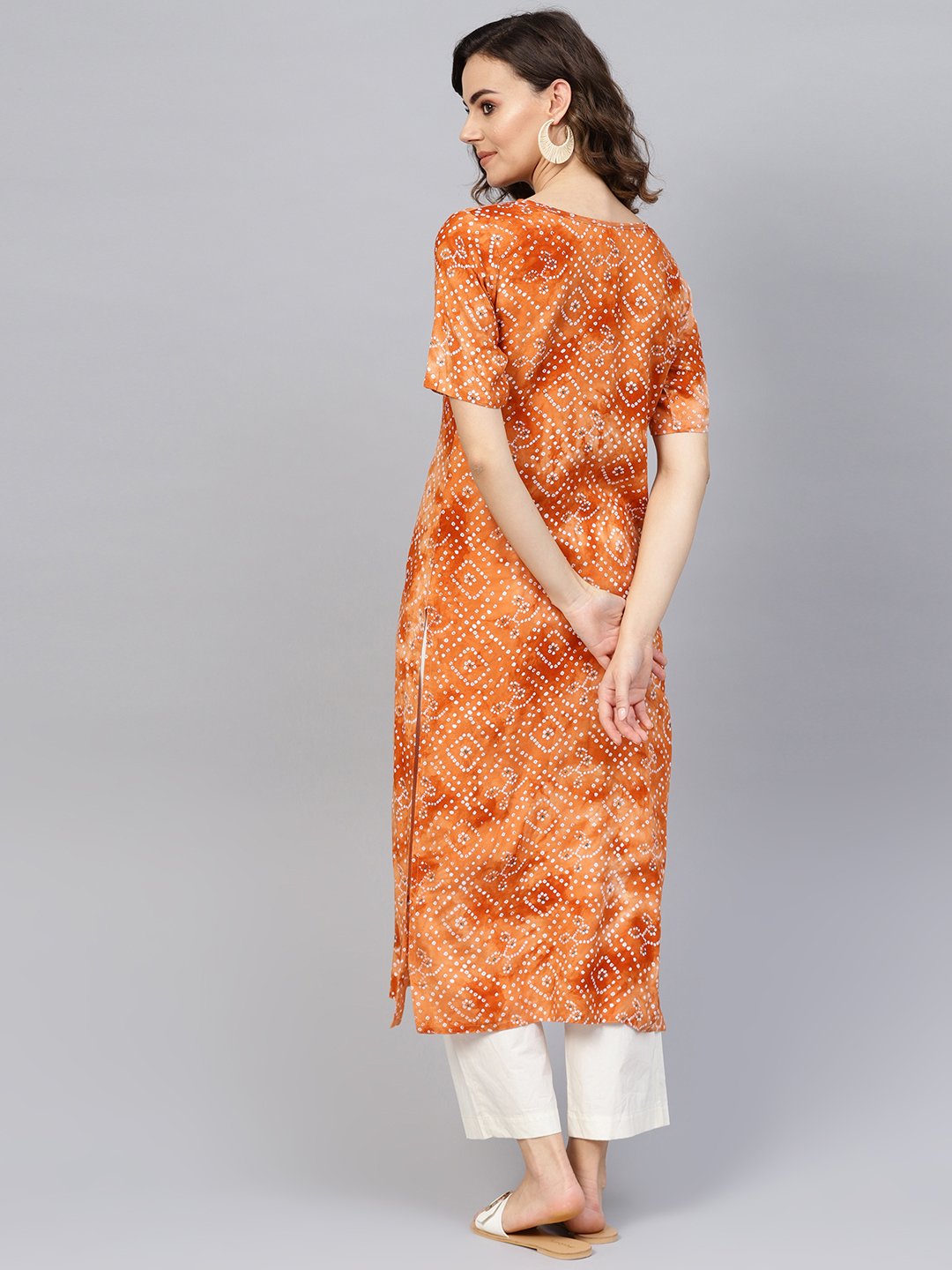 Women's Rust Orange & White Bandhani Printed Straight Kurta