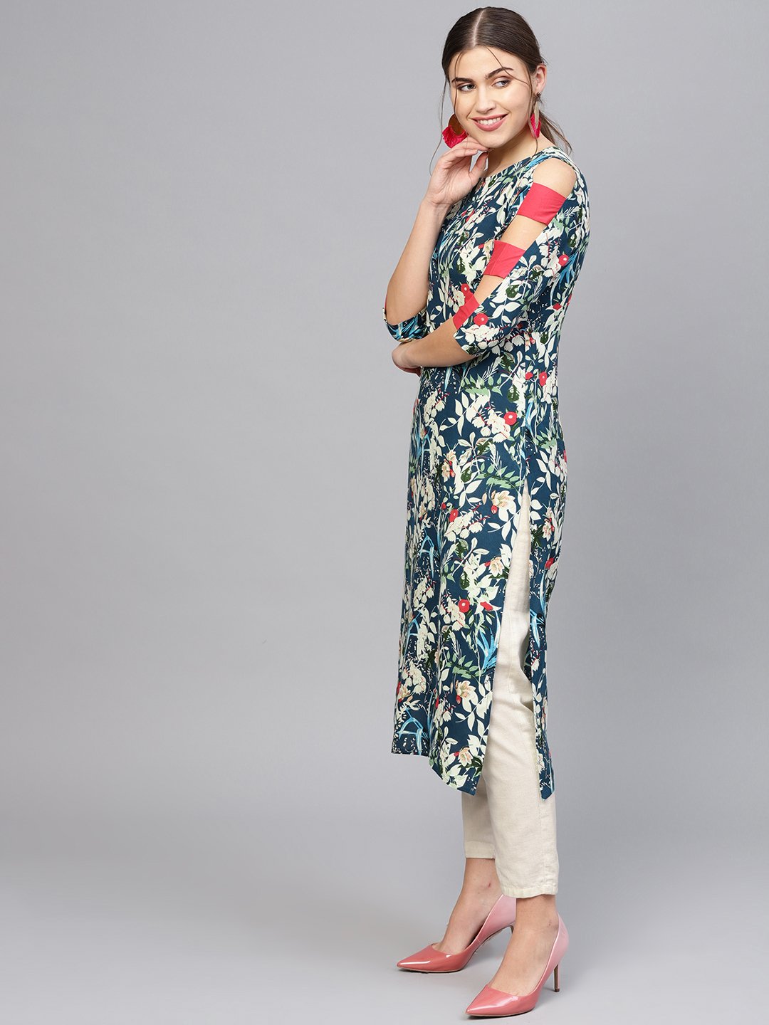 Women's Navy Blue & Green Printed Straight Kurta
