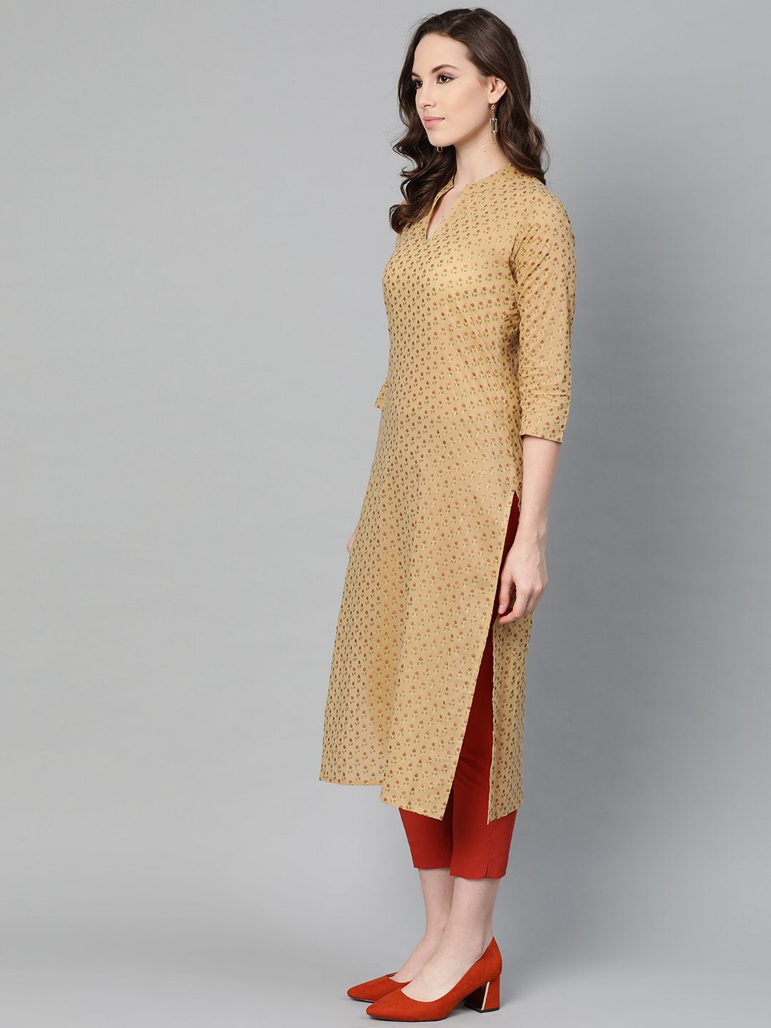 Women's Yellow Printed Straight Kurta With Mandarin Collar With 3/4 Sleeves