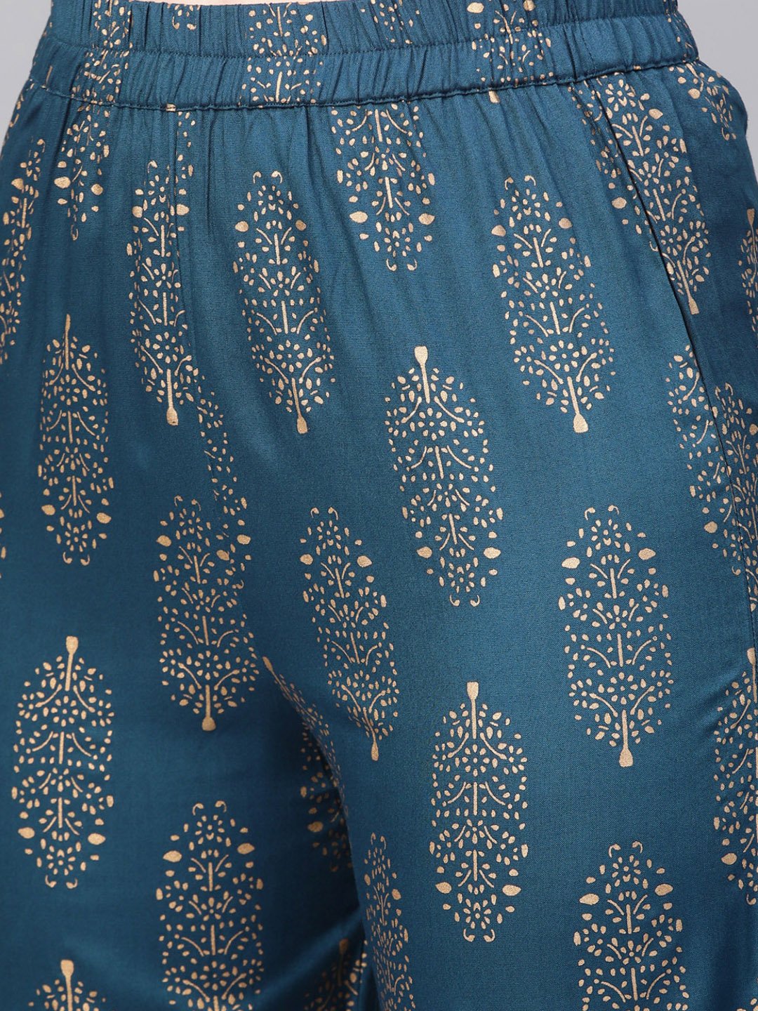Women's Teal Blue Gold Printed Kurta Set With Pant