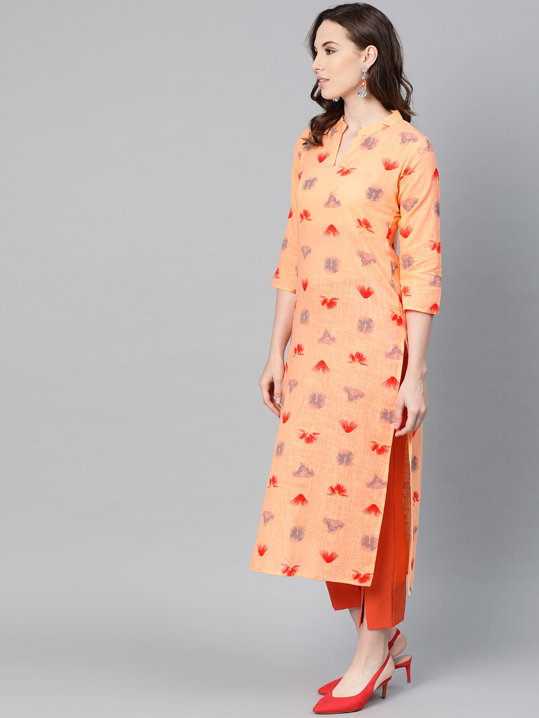 Women's Peach Multi Colored Printed Kurta With Mandarin Collar With 3/4 Sleeves
