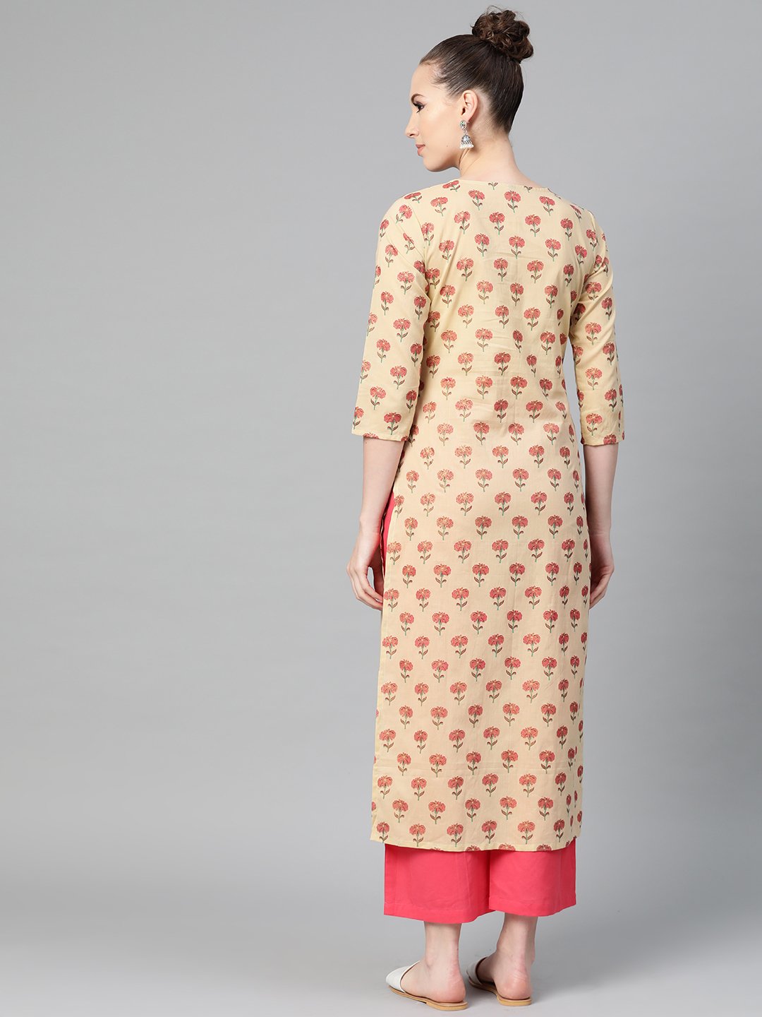 Women's Cream With Multi Floral Printed Kurta With Keyhole Neckline