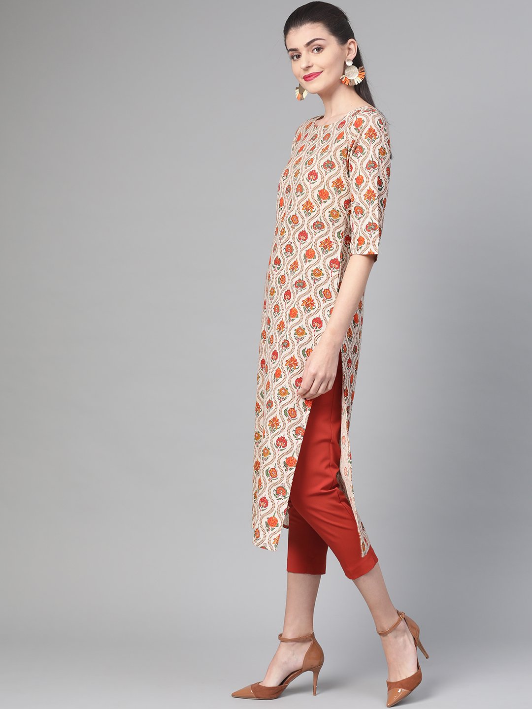 Women's Nayo Cream & Orange Cotton Straight Floral Printed Kurta