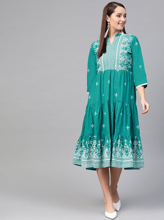 Women's Nayo Green & White Tribal Printed Fit And Flare Dress