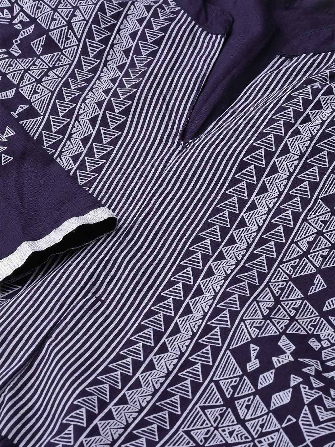 Women's Nayo Navy Blue & White Tribal Printed Fit And Flare Dress