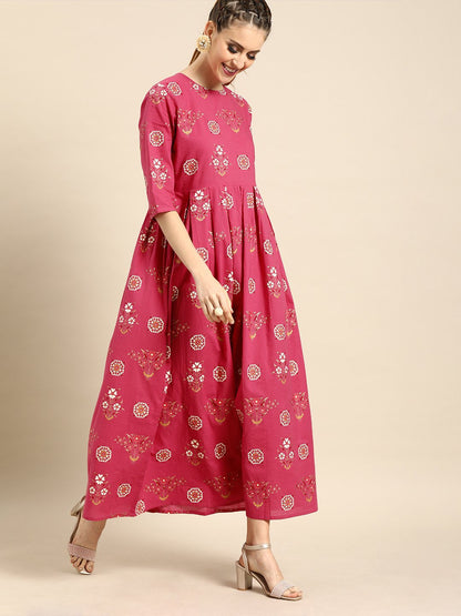 Women's Nayo Magenta Floral Printed Round Neck A-Line Dress