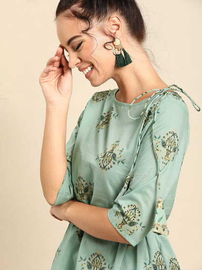 Women's Nayo Blue Three-Quarter Sleeves Asymmetric Peplum Kurta With Dhoti Pants