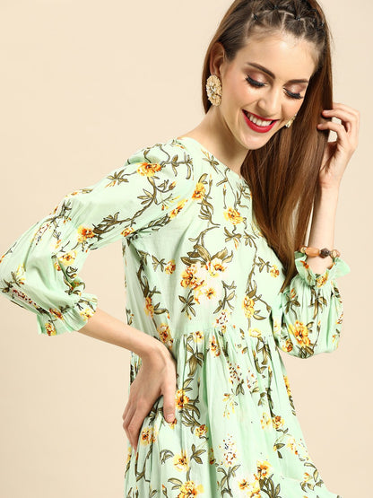 Women's Nayo Mint Green Calf Length Three-Quarter Sleeves A-Line Floral Printed Cotton Kurta