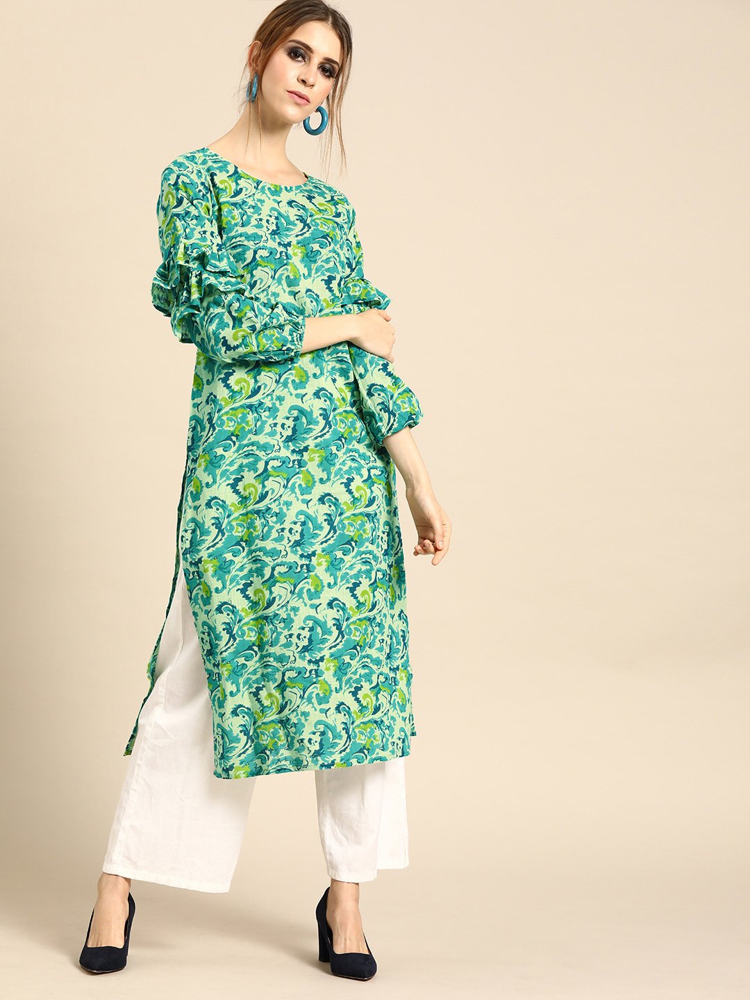 Women's Nayo Green Calf Length Long Sleeves Straight Floral Printed Cotton Kurta