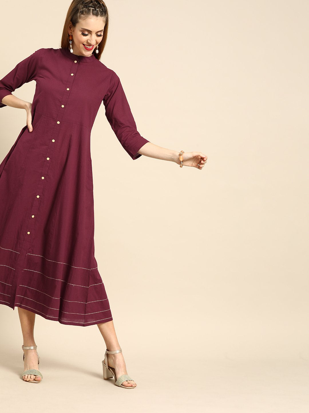 Women's Nayo Burgundy Solid Solid Mandarin Collar Fit And Flare Dress