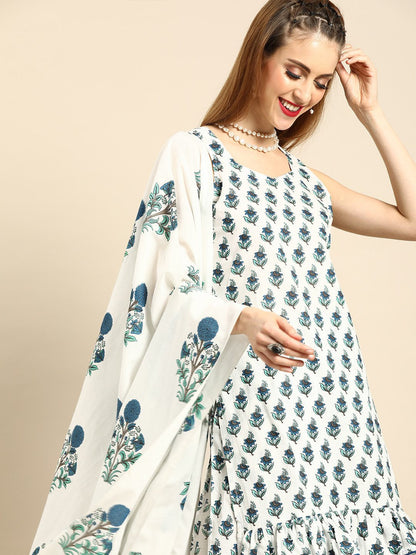 Women's White Sleeveless Flared Ruffle Kurta With Palazzo