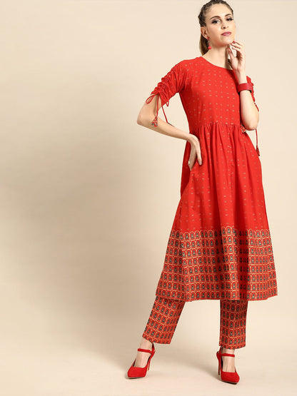 Women's Nayo Red Short Sleeves Flared Gathered Kurta With Palazzo