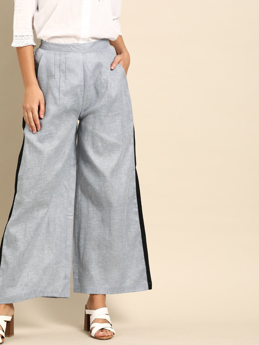 Women's Nayo Grey  Self Design Cotton Wide Leg Palazzo
