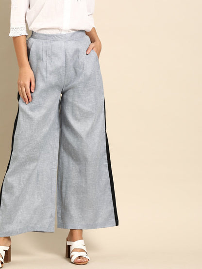 Women's Nayo Grey  Self Design Cotton Wide Leg Palazzo