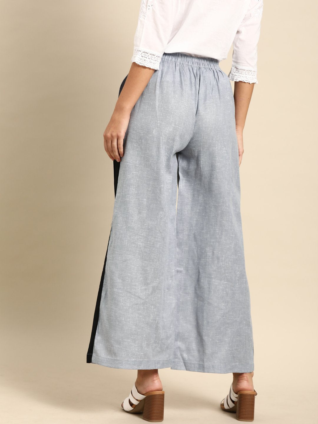 Women's Nayo Grey  Self Design Cotton Wide Leg Palazzo