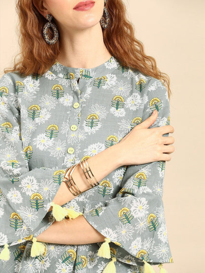 Women's Grey  Printed Flared Floral Knitted Cotton Kurti