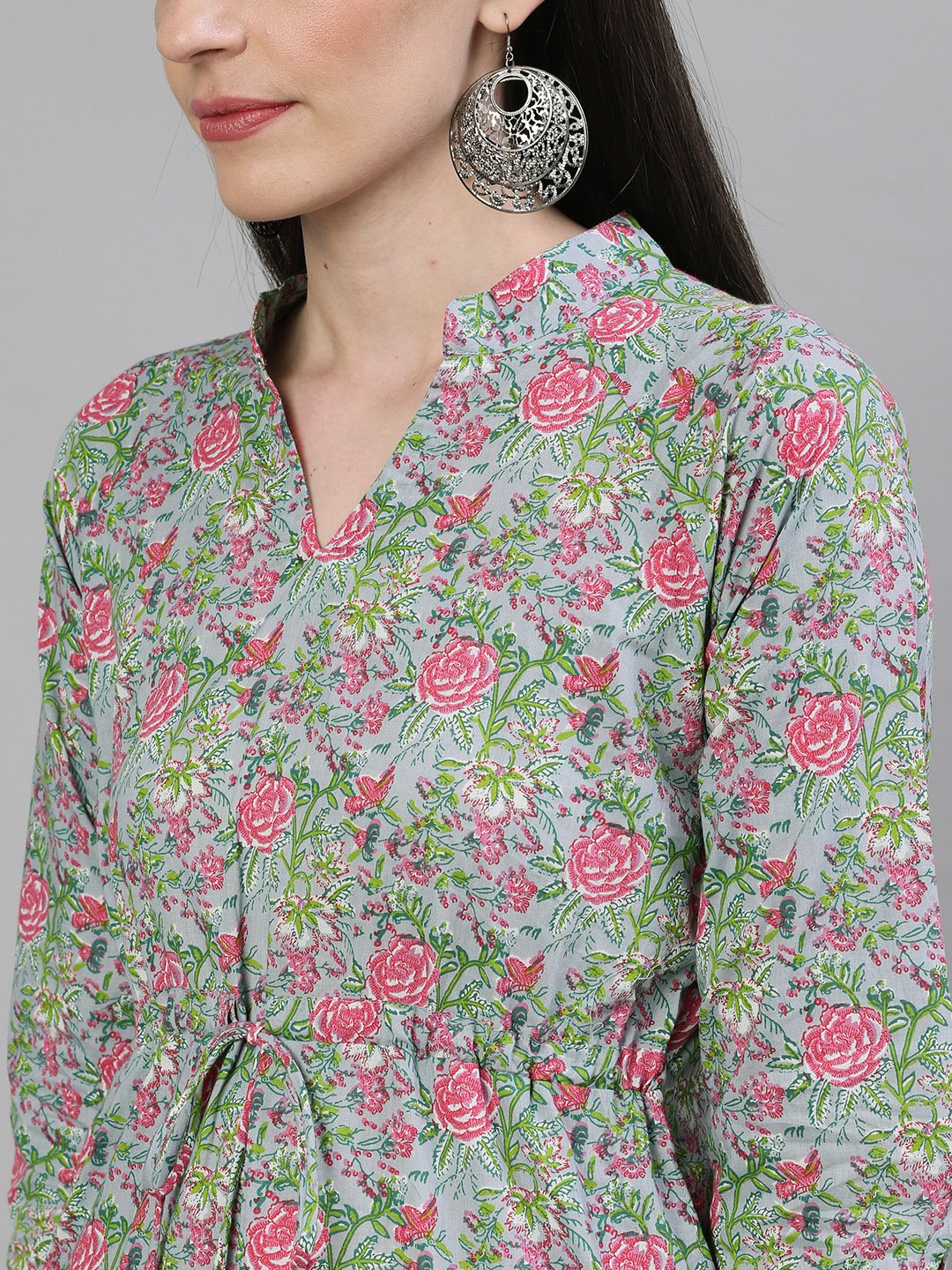 Women's Light Grey Calf Length Three-Quarter Sleeves A-Line Floral Printed Cotton Kurta