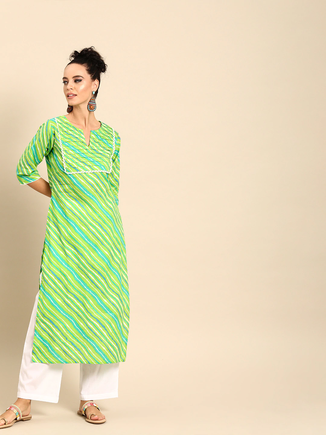 Women's Green Three-Quarter Sleeves Striped Straight Cotton Kurta With Palazzo Set