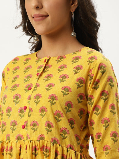 Women's Yellow Three-Quarter Sleeves Flared Kurta And Palazzo Set