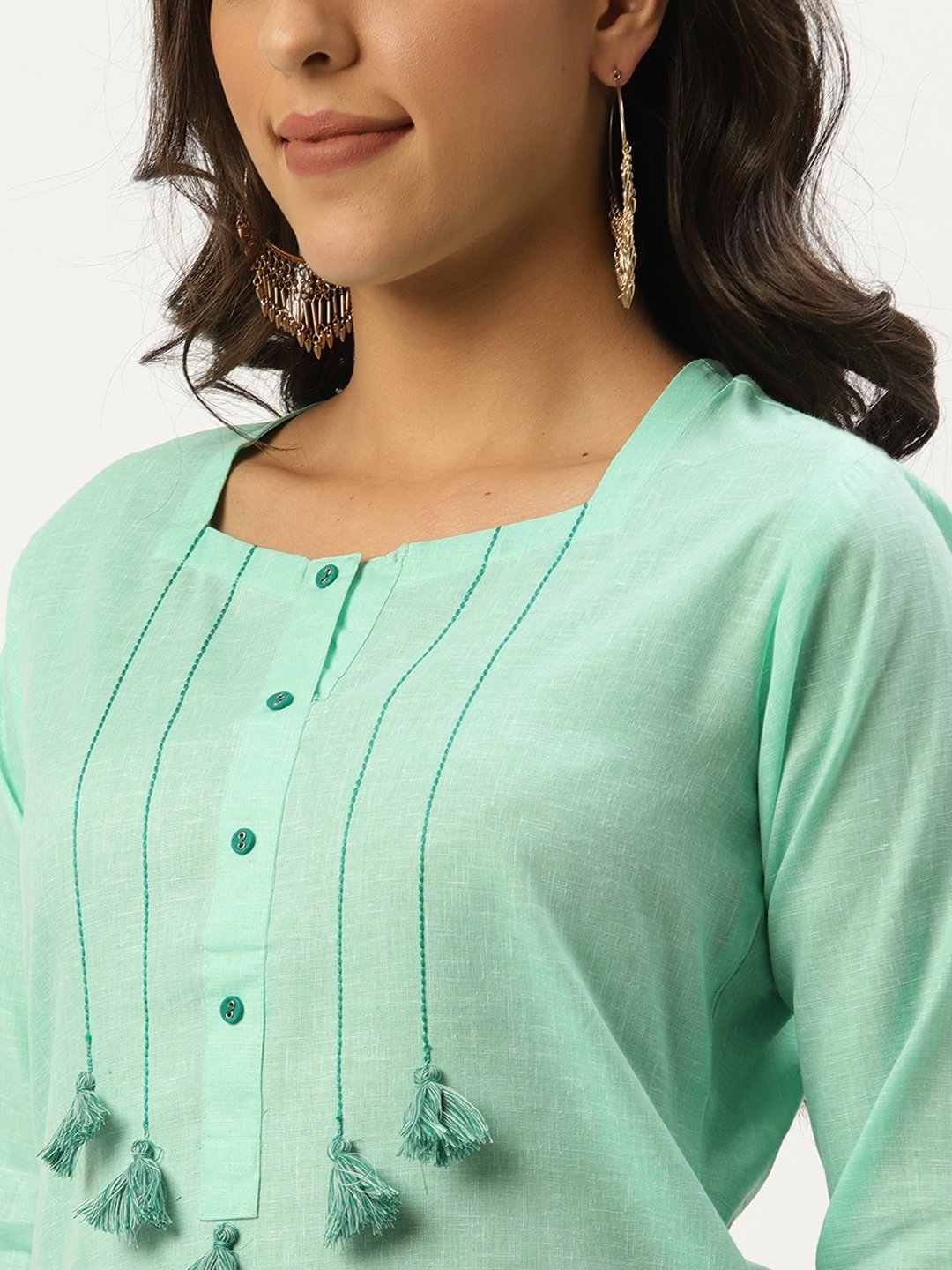 Women's Green Calf Length Three-Quarter Sleeves Straight Solid Cotton Kurta