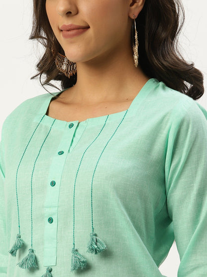 Women's Green Calf Length Three-Quarter Sleeves Straight Solid Cotton Kurta