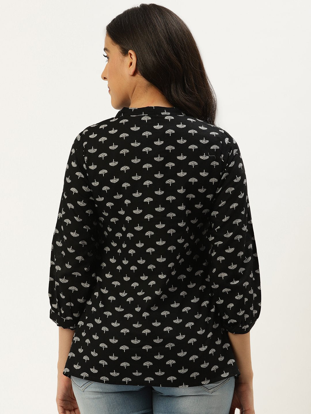 Women's Black Three-Quarter Sleeves Gathered Or Pleated Top