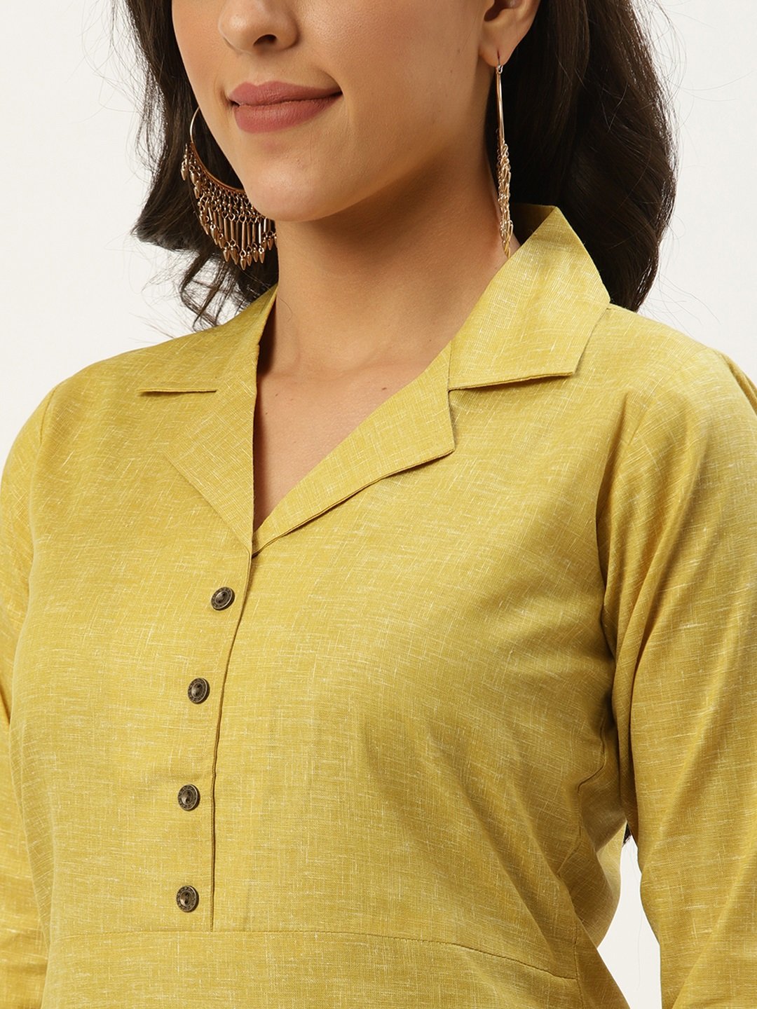 Women's Green Calf Length Three-Quarter Sleeves Straight Lapel Neck Solid Cotton Kurta