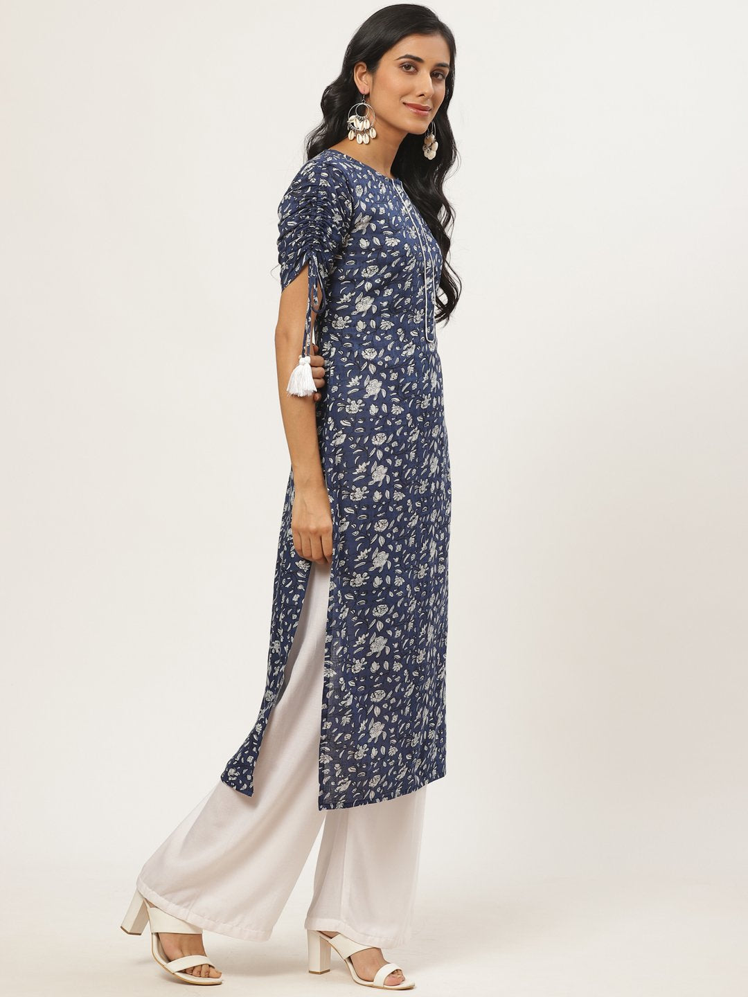 Women's Navy Blue Calf Length Three-Quarter Sleeves Straight Floral Printed Cotton Kurta