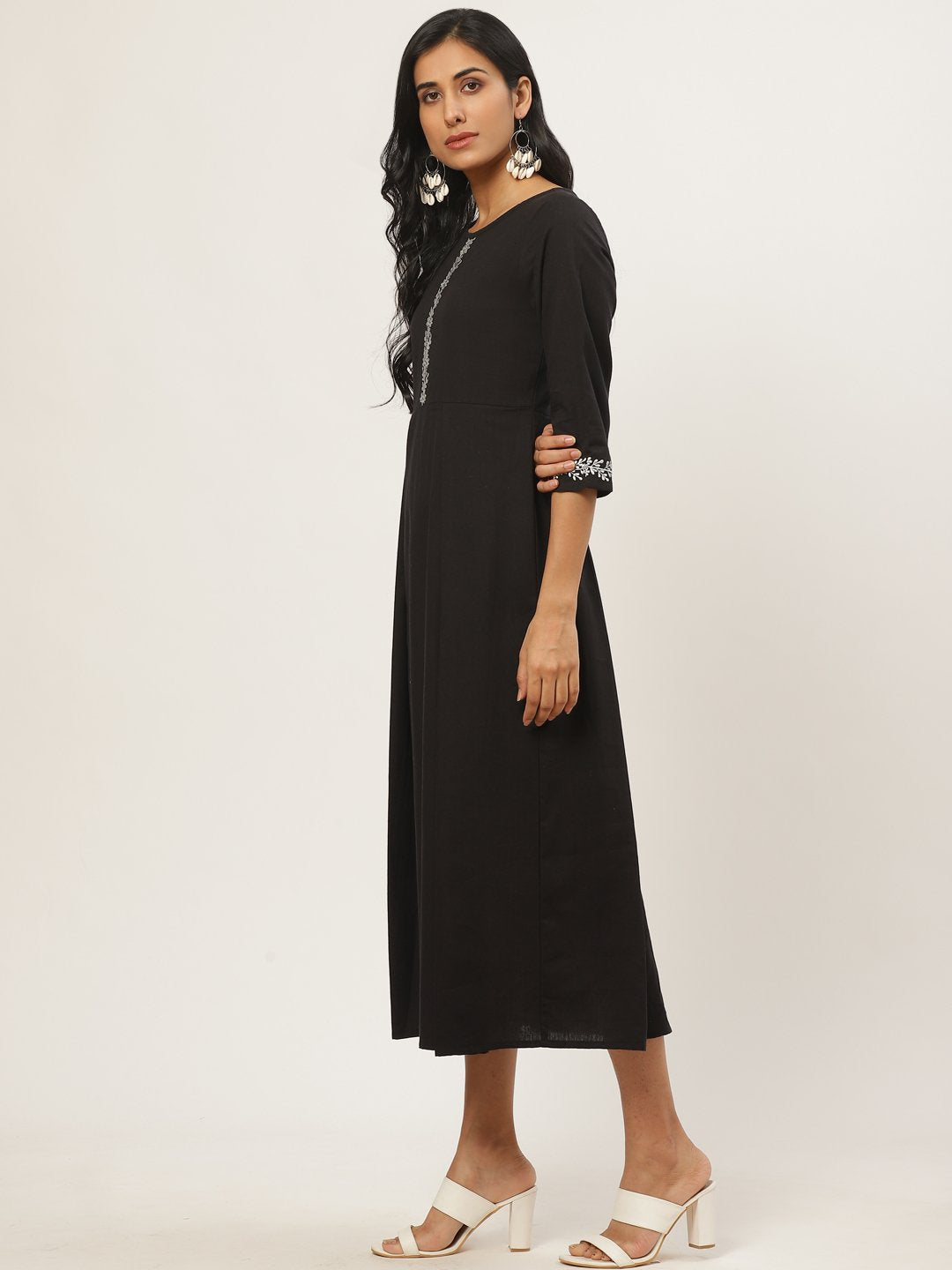 Women's Black Solid Solid Round Neck Cotton Fit And Flare Dress