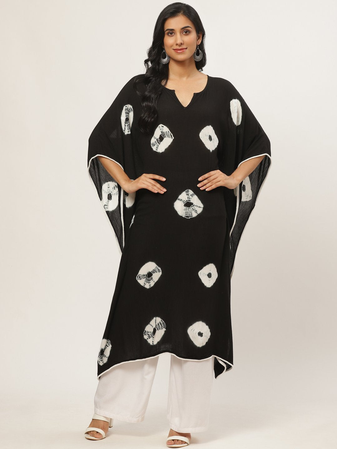 Women's Black Calf Length Short Sleeves Kaftan Bandhani Printed Cotton Kurta