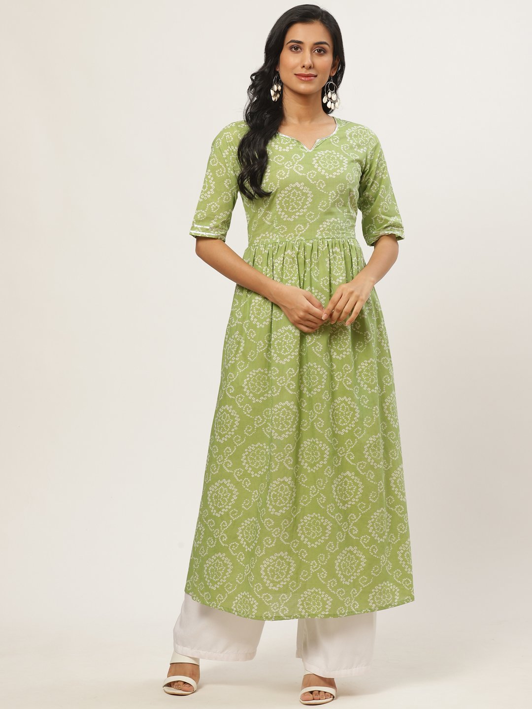 Women's Green Calf Length Short Sleeves A-Line Bandhani Printed Cotton Kurta