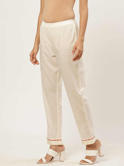 Women's Off White Solid Trouser
