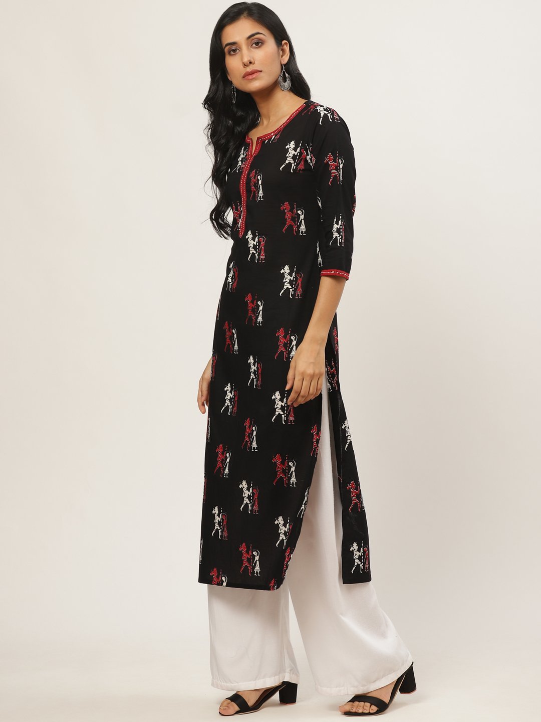 Women's Black Calf Length Three-Quarter Sleeves Straight Quirky Printed Cotton Kurta