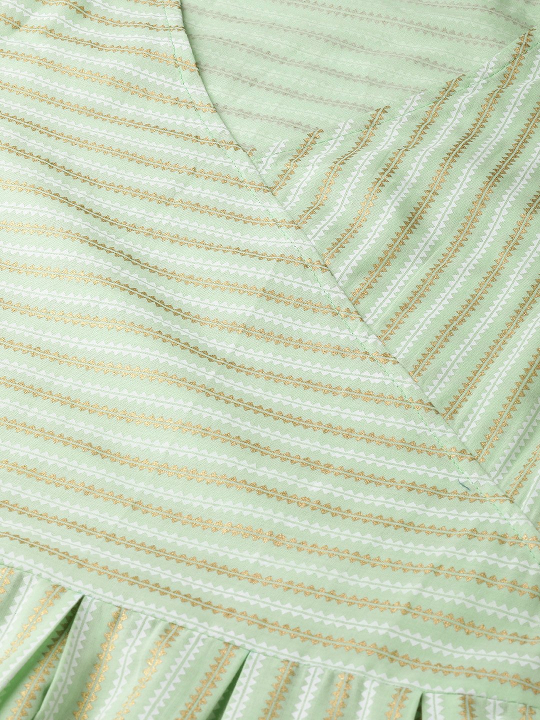 Women's Green Three-Quarter Sleeves Flared Kurta And Sharara Set