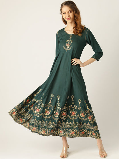 Women's Green Solid Solid Round Neck Viscose Rayon Fit And Flare Dress