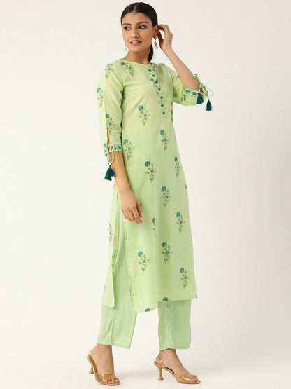 Women's Pista Green Calf Length Three-Quarter Sleeves Straight Floral Printed Cotton Kurta