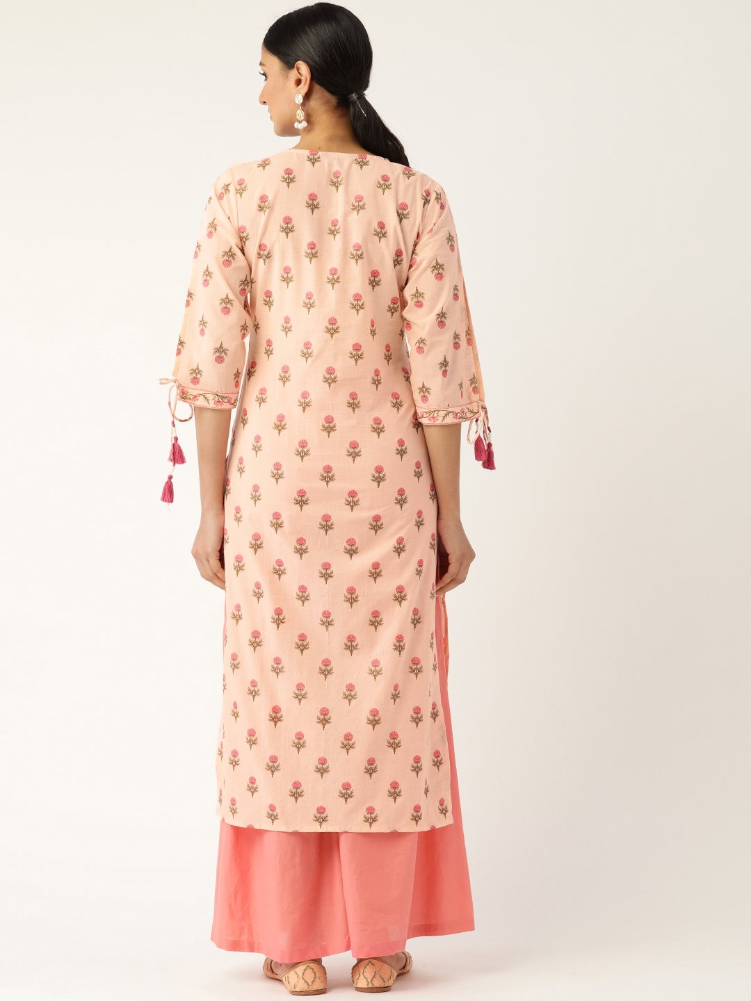 Women's Peach Calf Length Three-Quarter Sleeves Straight Floral Printed Cotton Kurta
