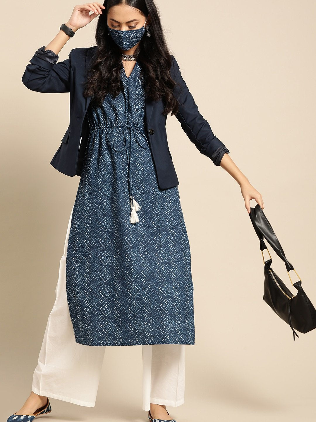 Women's Indigo Three-Quarter Sleeves Straight Kurta With Cream Palazzo