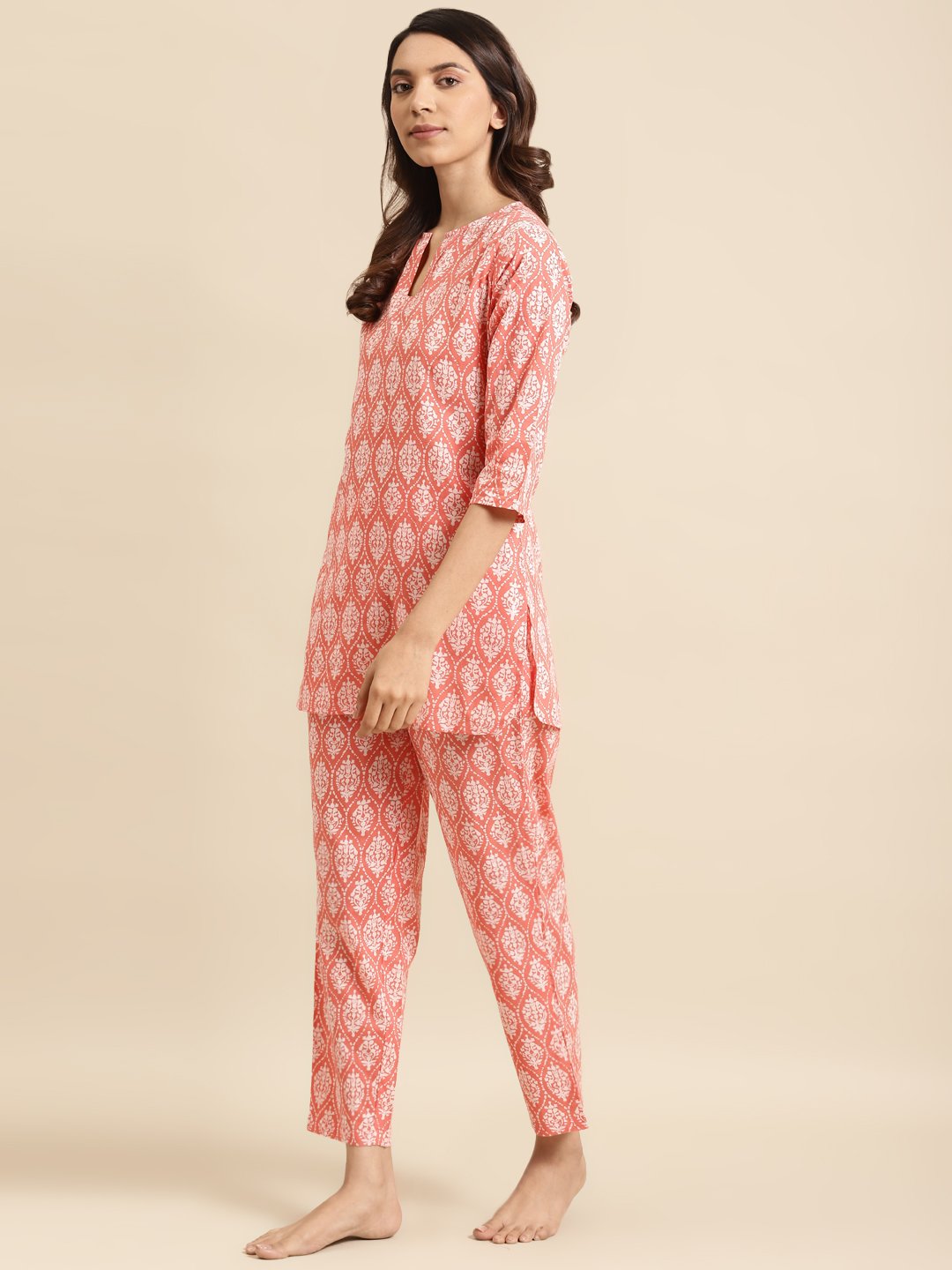Women's Peach & Off White Printed Night Suit