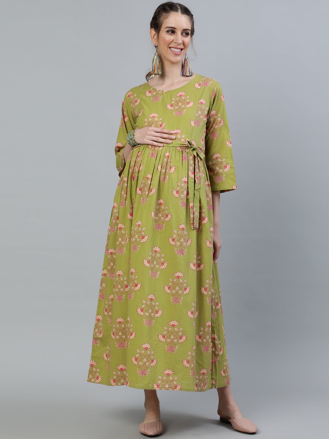 Women's Green Printed Maternity Dress With Three Quarter Sleeves