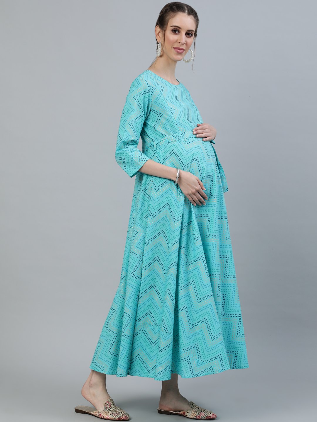 Women's Blue Printed Maternity Dress With Three Quarter Sleeves