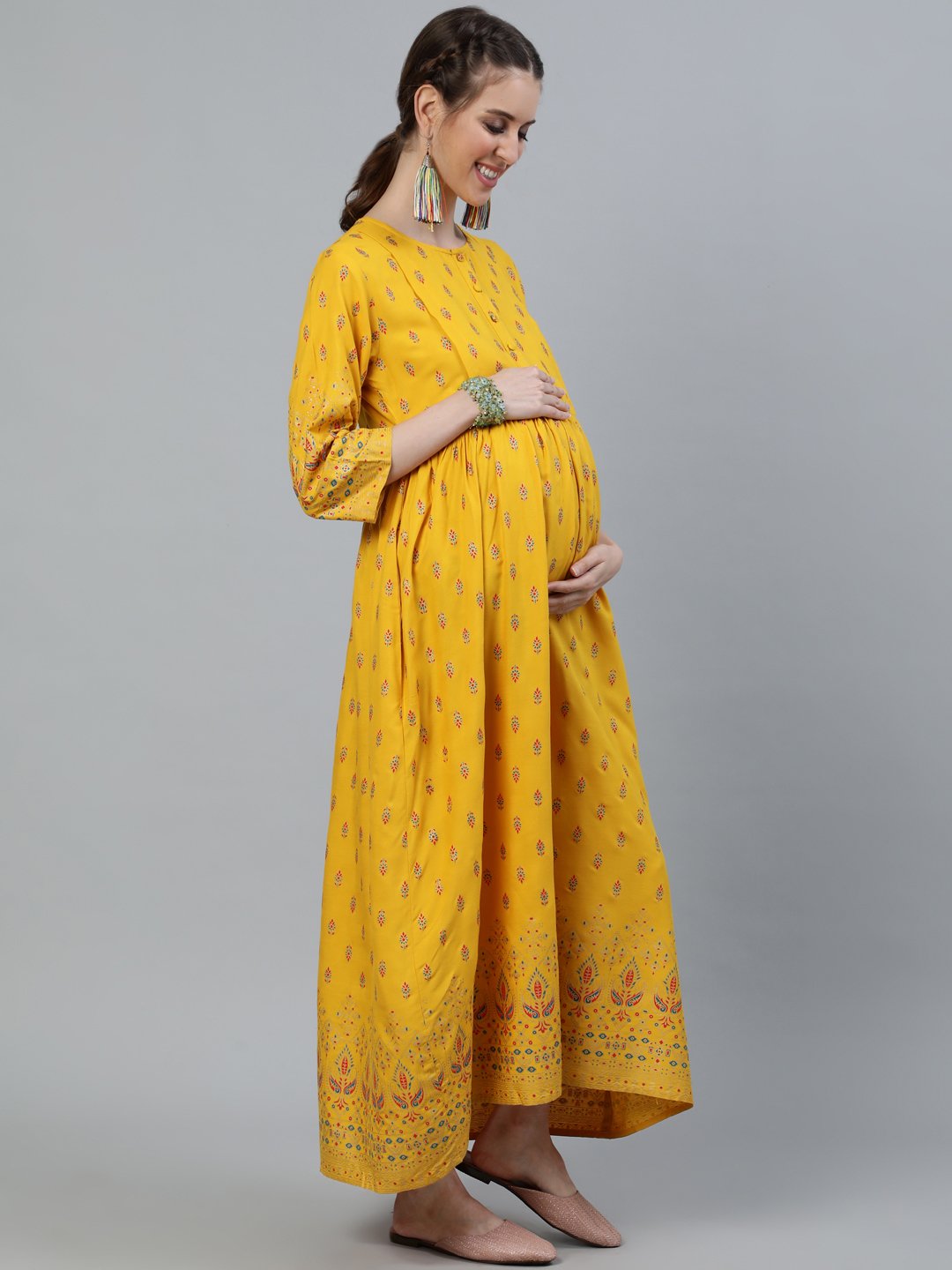 Women's Yellow & Gold Printed Maternity Dress With Three Quarter Sleeves