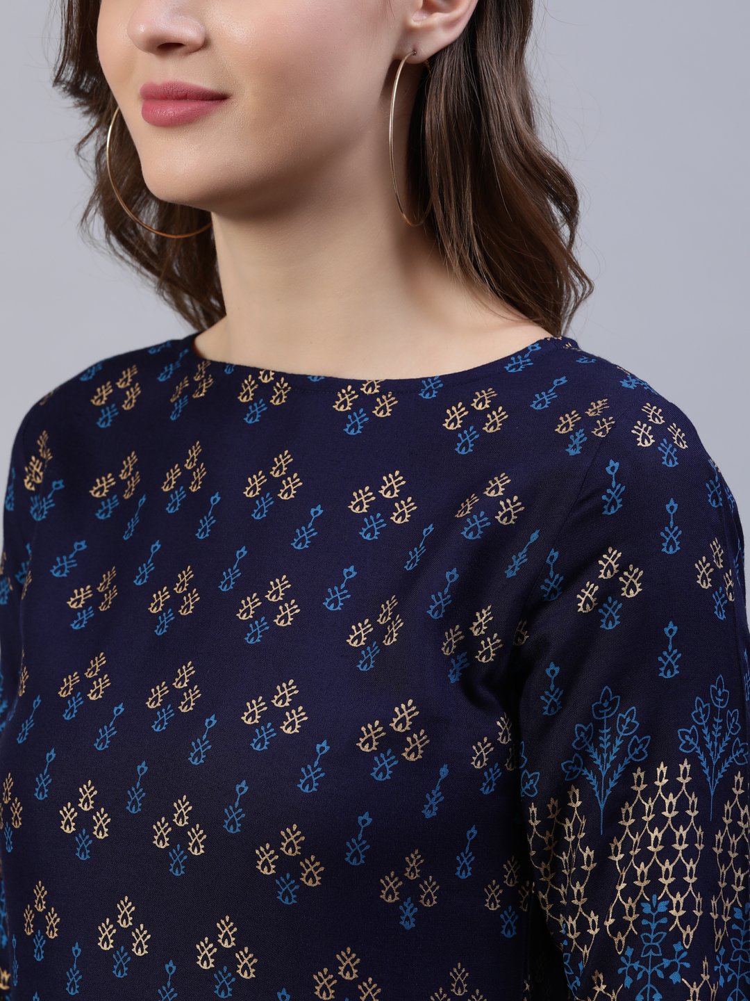 Women's Navy Blue & Gold Printed Dress With Three Quarter Sleeves