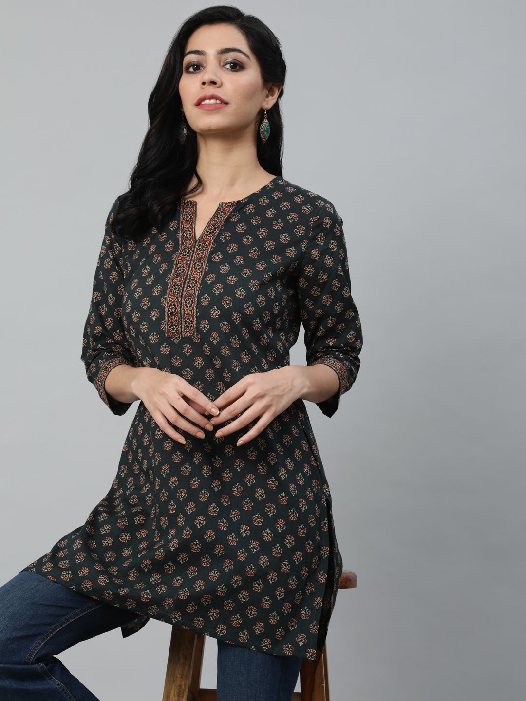 Women's Green Printed Tunic With Three Quarter Sleeves