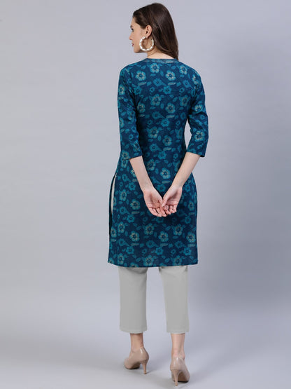 Women's Green Straight Kurti With Three Quarter Sleeves