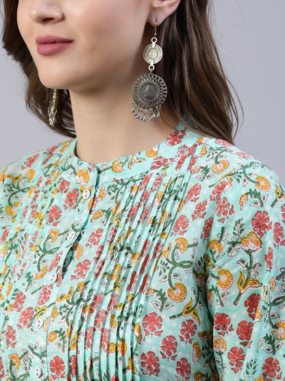 Women's Green Pleated A-Line Kurta With Three Quarter Sleeves