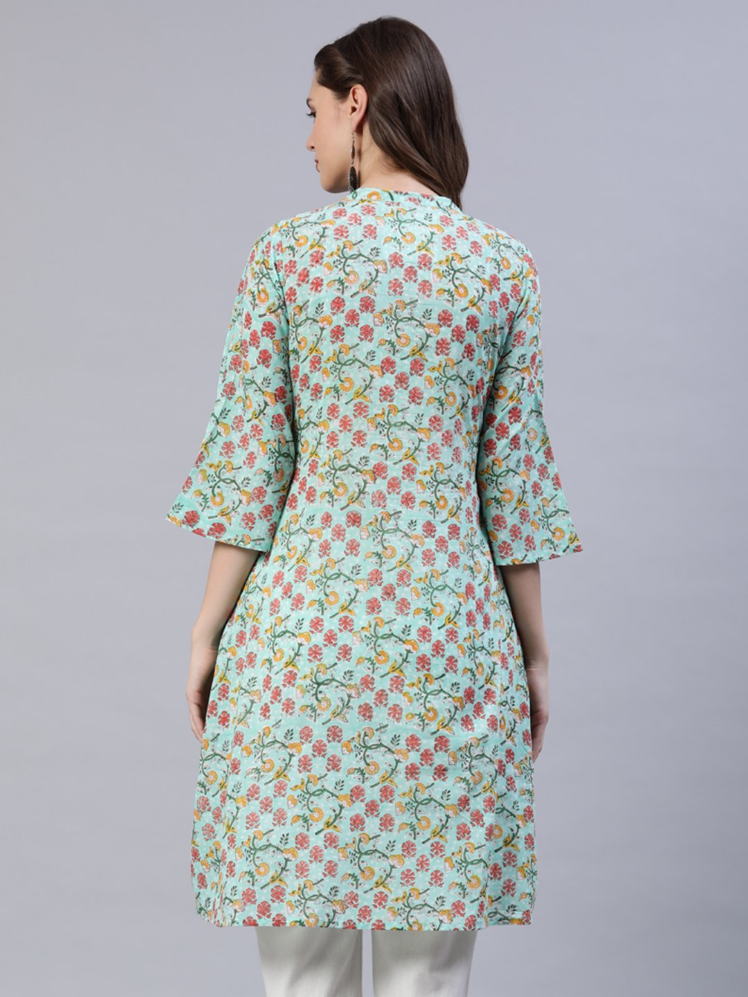 Women's Green Pleated A-Line Kurta With Three Quarter Sleeves