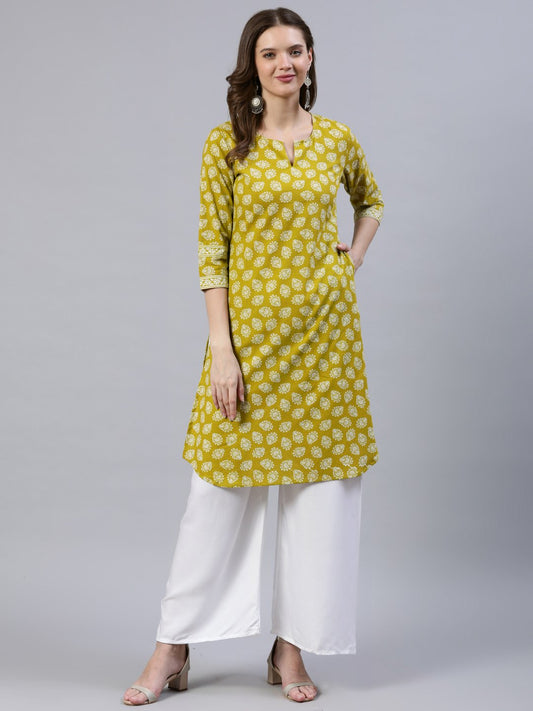 Women's Green Printed Straight Kurta With Three Quarter Sleeves